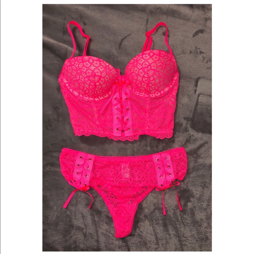 VS Dream Angels corset lingerie set